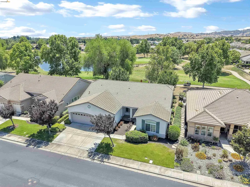 930 Suntan Brentwood CA 94513
