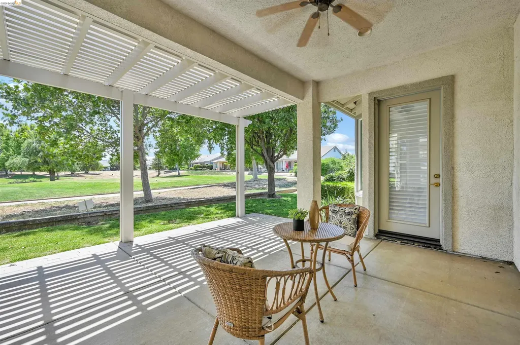 930 Suntan Brentwood CA 94513