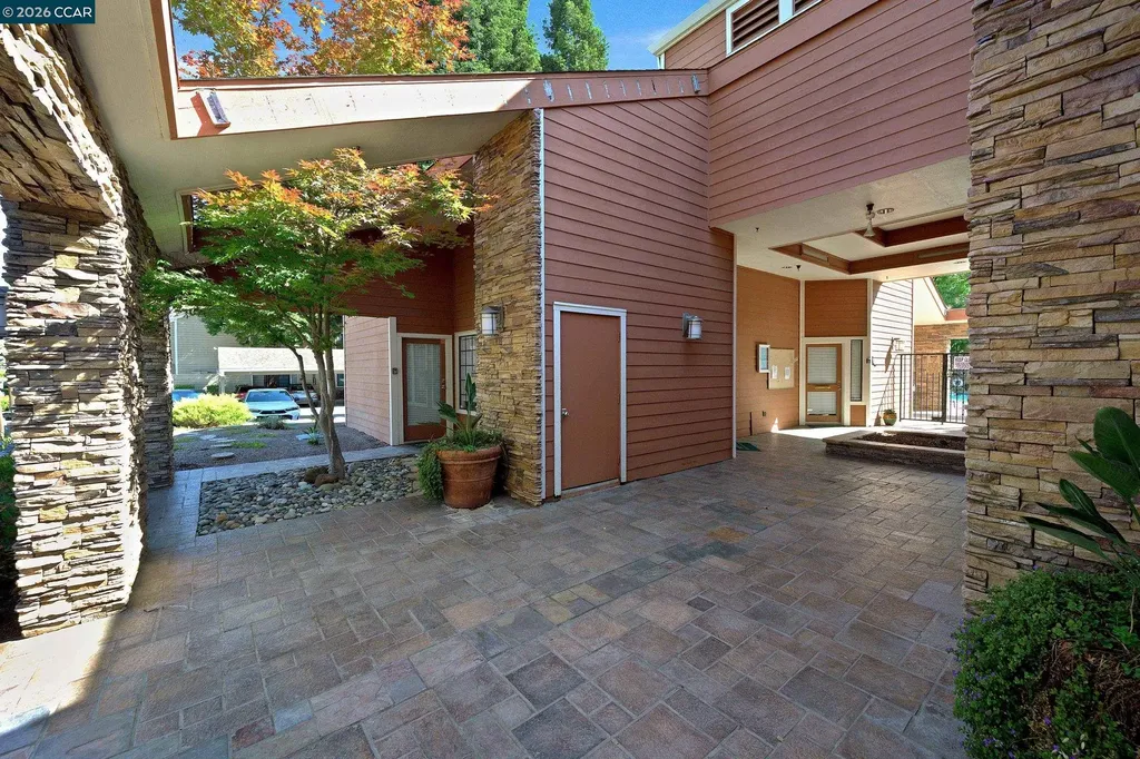 208 Eastridge Drive San Ramon CA 94582