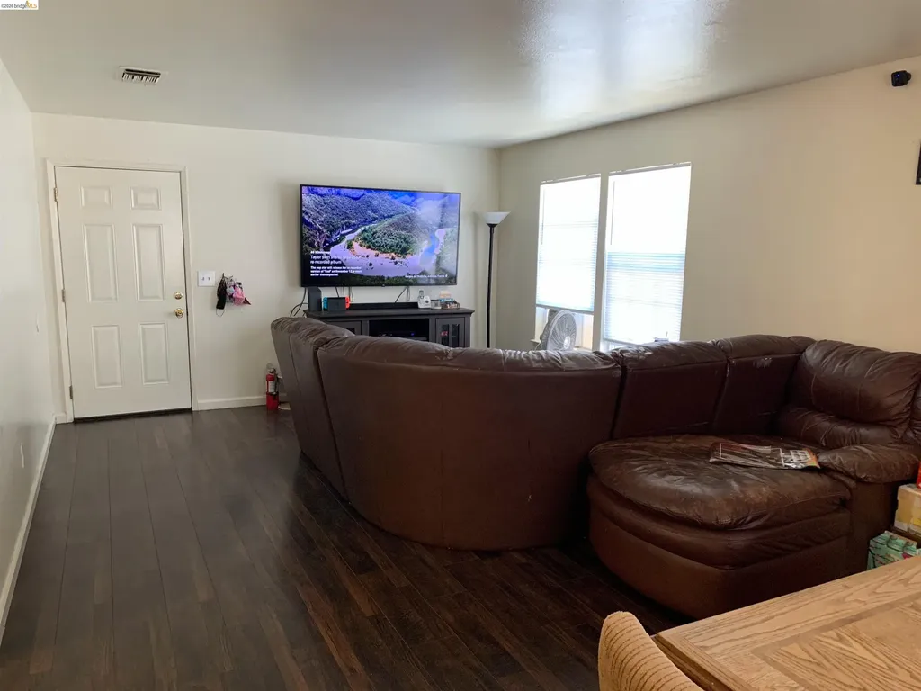 308 Florida Vallejo CA 94590