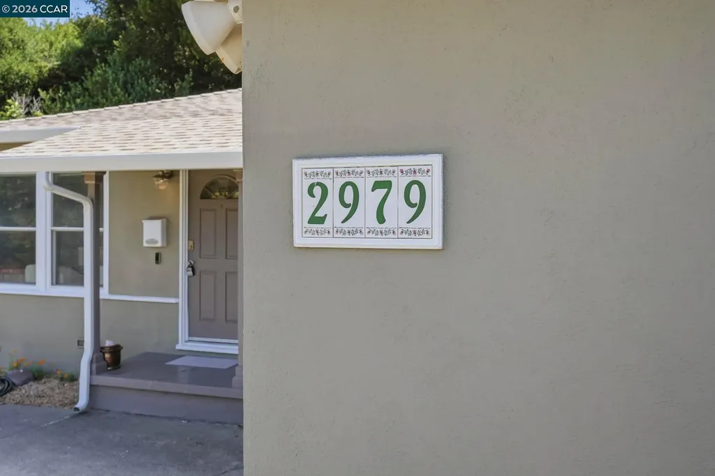 2979 Higuera Avenue Pinole CA 94564
