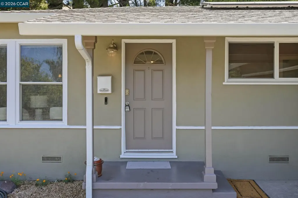 2979 Higuera Avenue Pinole CA 94564
