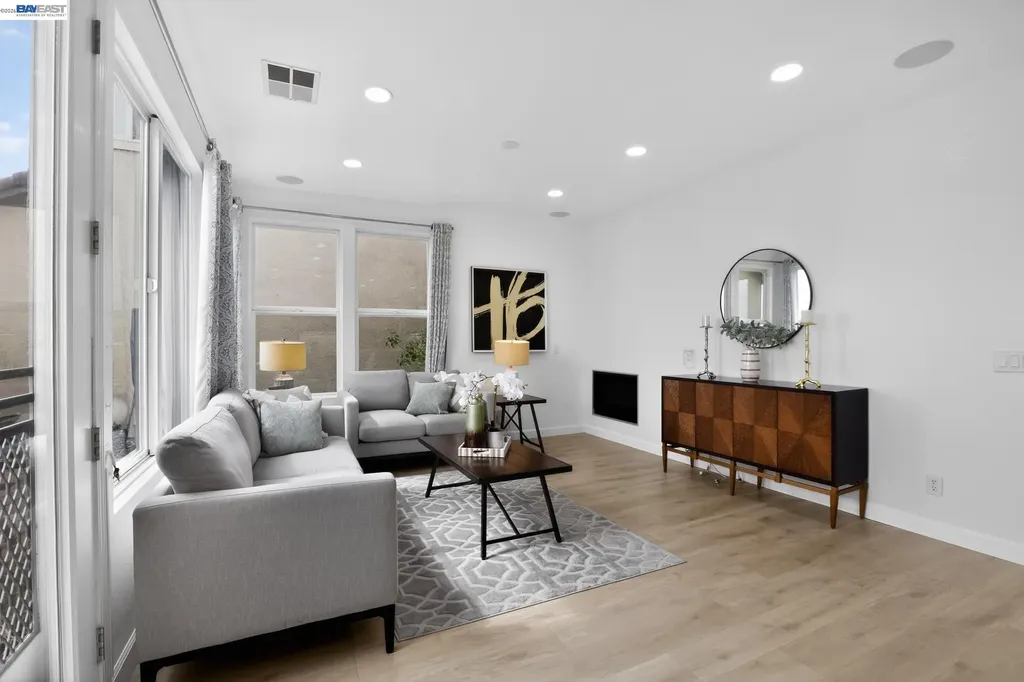2667 Chocolate Street Pleasanton CA 94588