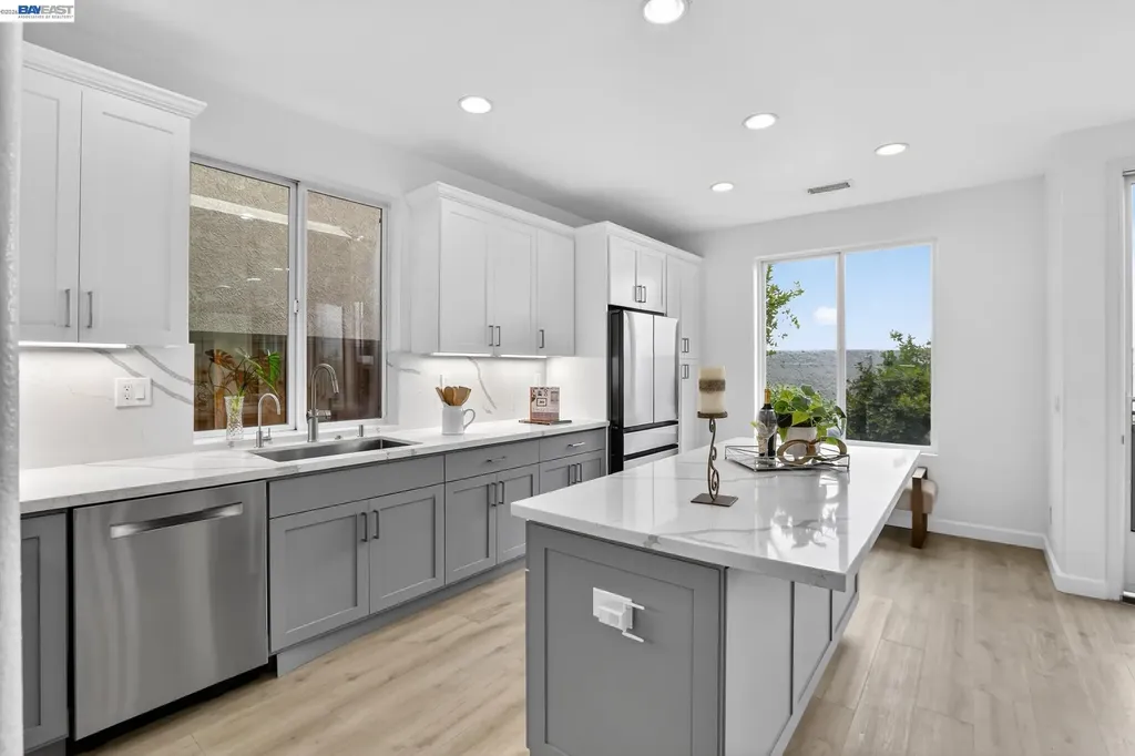 2667 Chocolate Street Pleasanton CA 94588