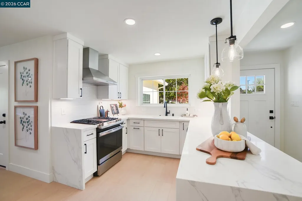 1543 Laverne Court Concord CA 94521