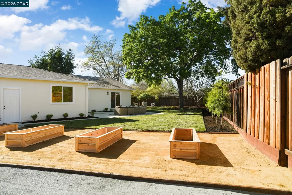 1543 Laverne Court Concord CA 94521