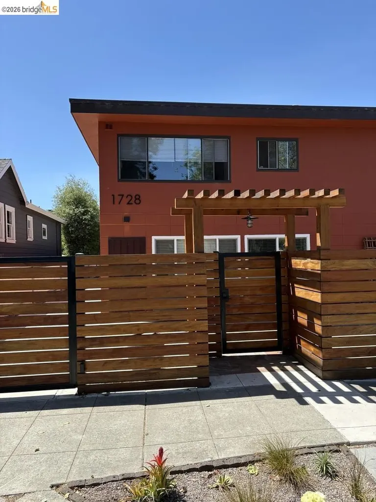 1728 7th Street Berkeley CA 94710