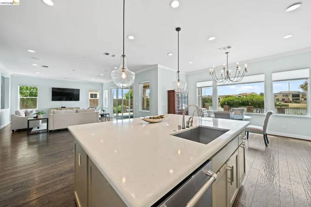 2683 Manresa Shore Lane Oakley CA 94561