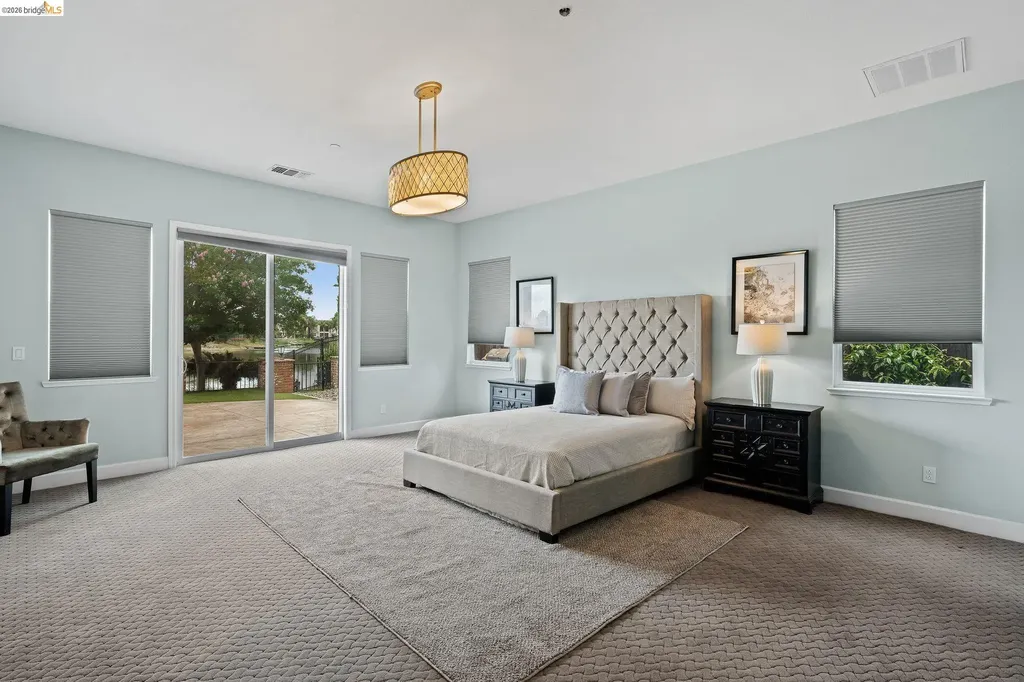 2683 Manresa Shore Lane Oakley CA 94561