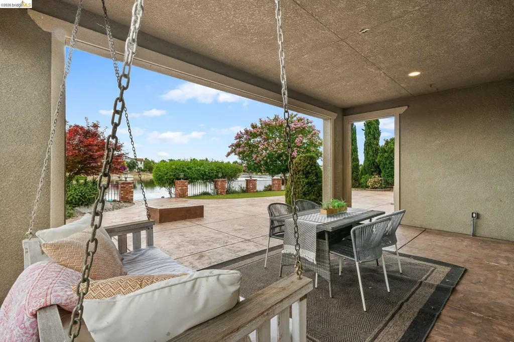 2683 Manresa Shore Lane Oakley CA 94561