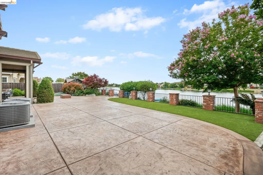2683 Manresa Shore Lane Oakley CA 94561
