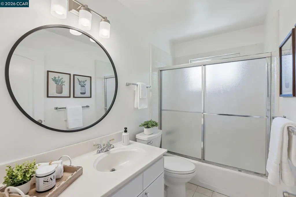 8 Bristol Court Pleasant Hill CA 94523