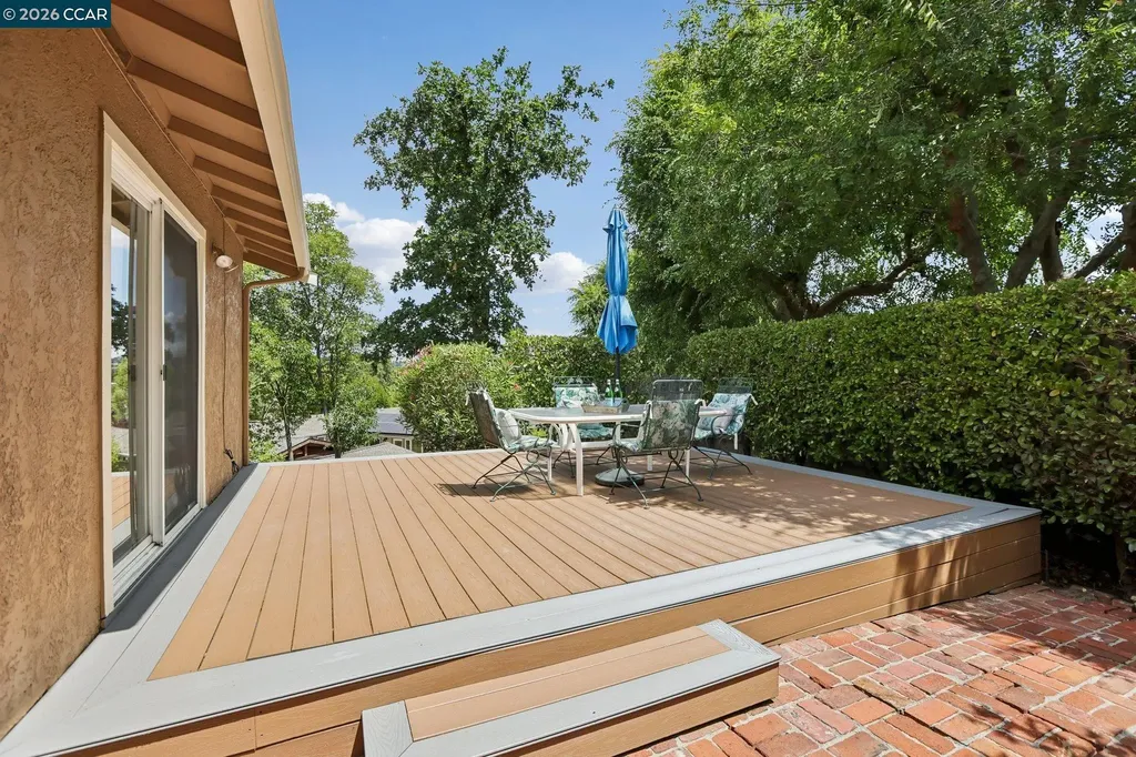 8 Bristol Court Pleasant Hill CA 94523