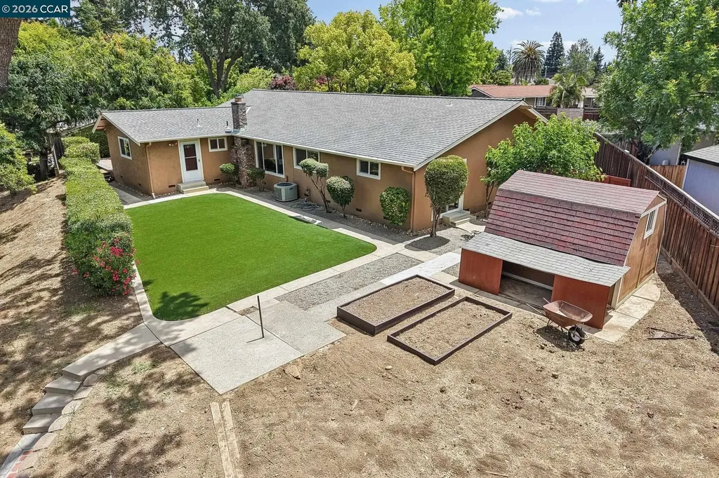 8 Bristol Court Pleasant Hill CA 94523