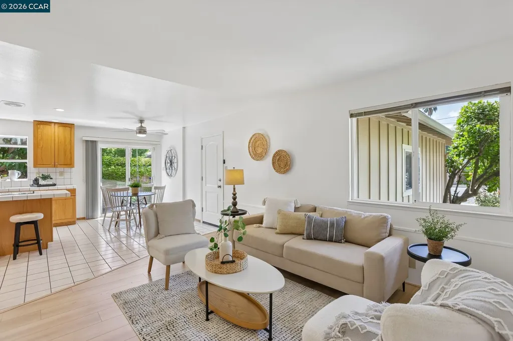 8 Bristol Court Pleasant Hill CA 94523