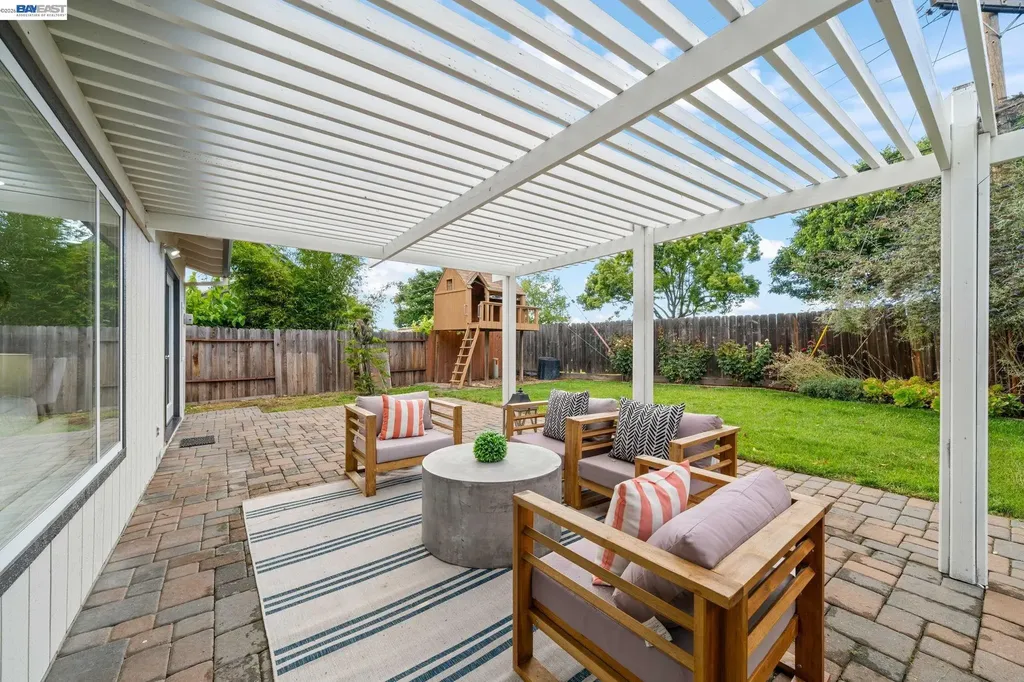 48074 Chann Court Fremont CA 94539