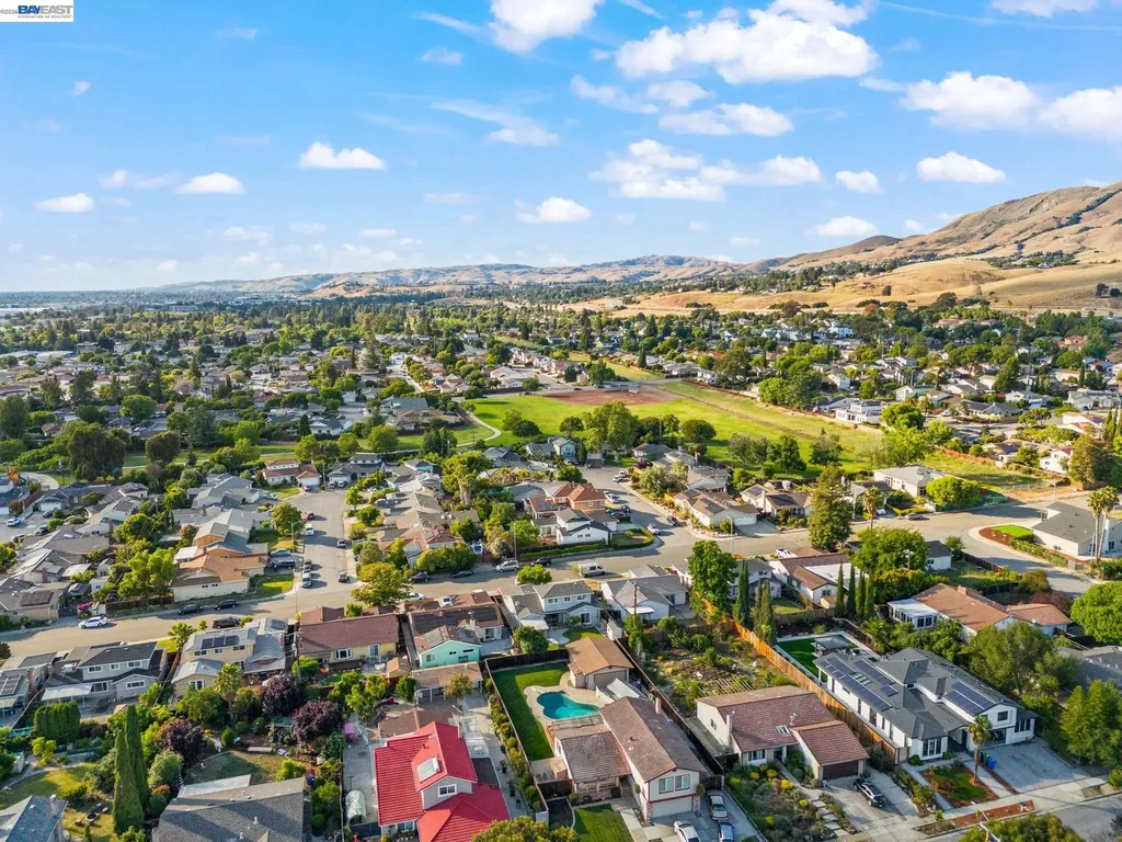 48074 Chann Court Fremont CA 94539