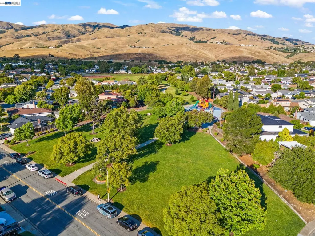 48074 Chann Court Fremont CA 94539