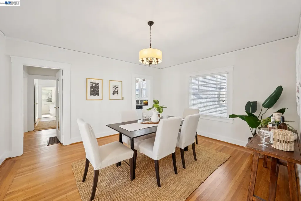 3244 Fernside Boulevard Alameda CA 94501