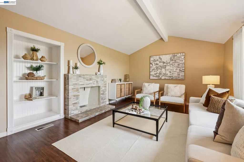 33166 Basswood Avenue Union City CA 94587