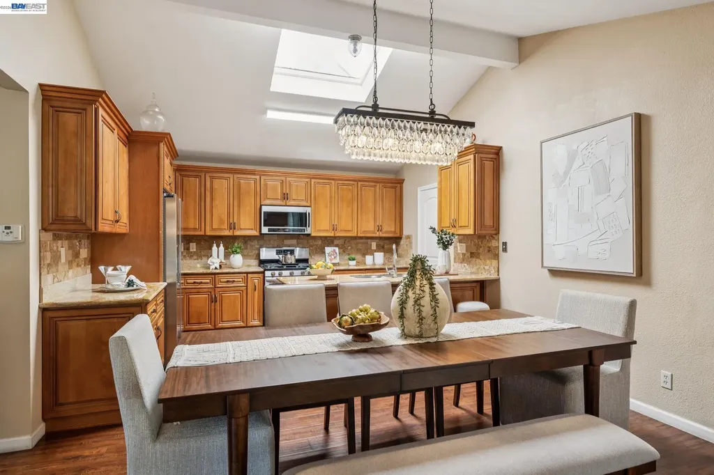 33166 Basswood Avenue Union City CA 94587