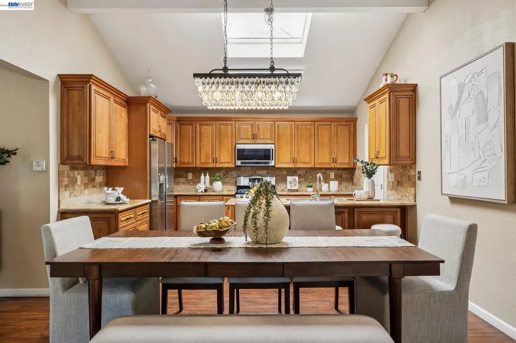 33166 Basswood Avenue Union City CA 94587