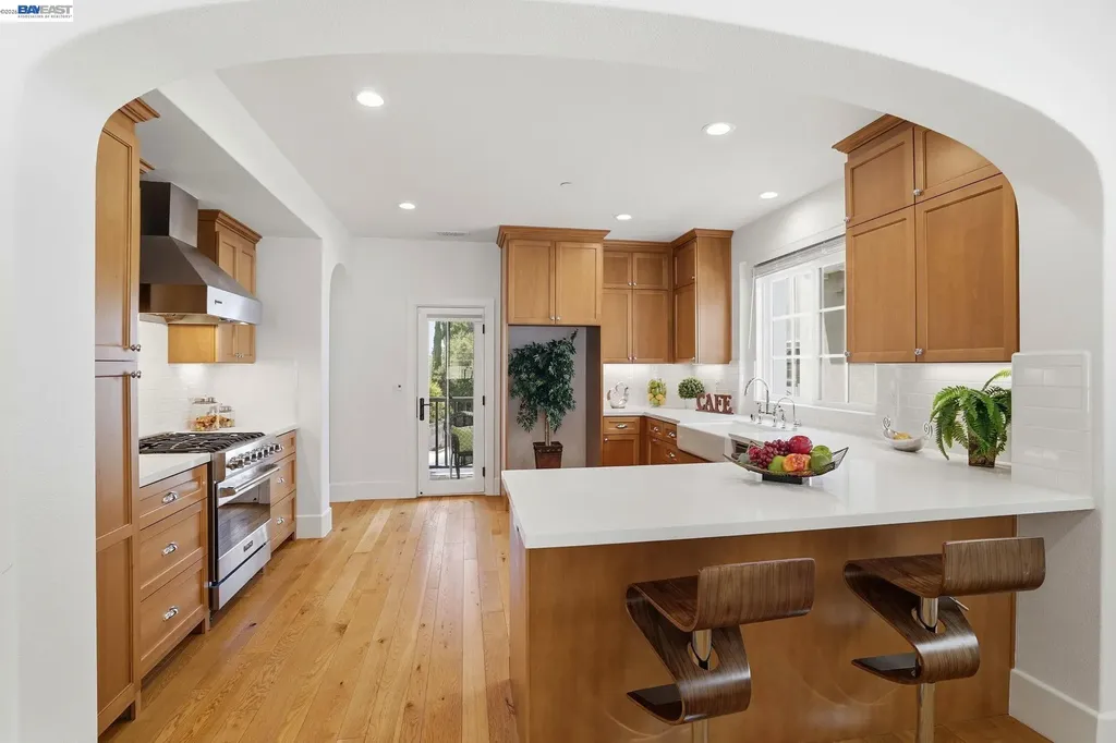 43124 Calle Sagrada Fremont CA 94539