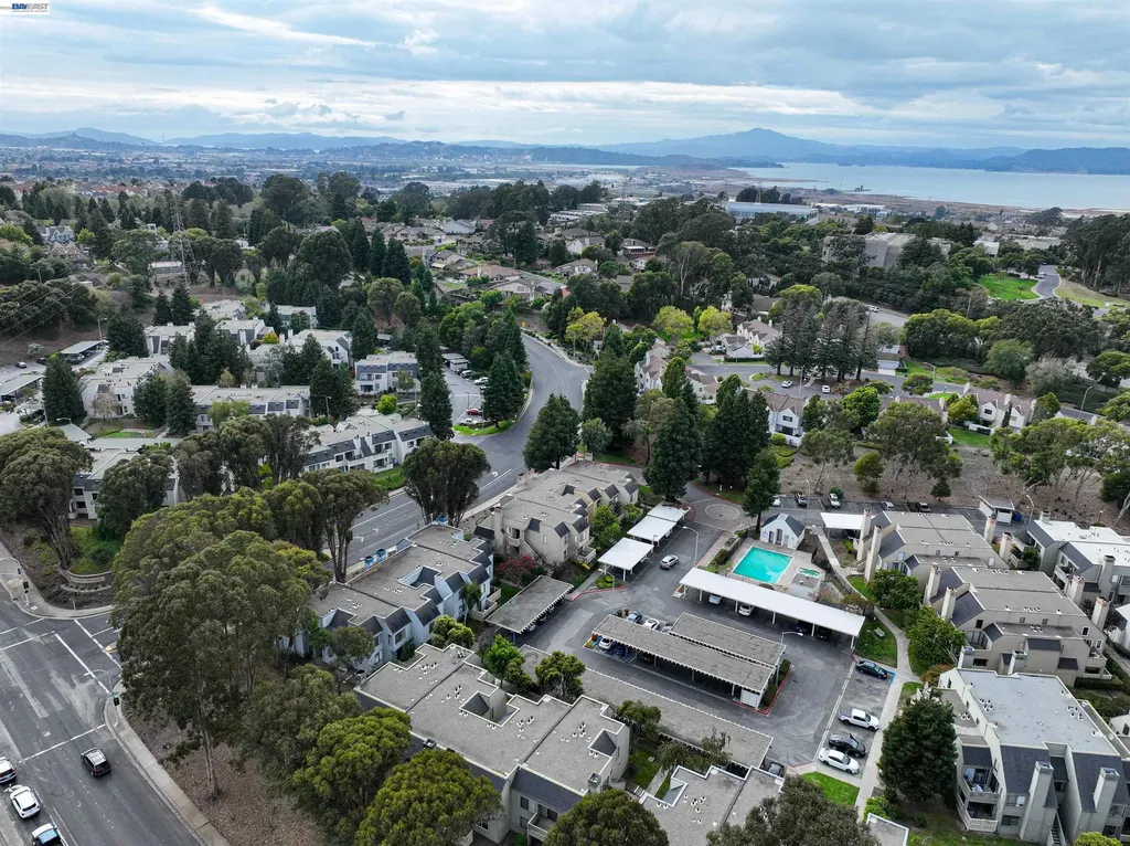 2742 East Court Richmond CA 94806