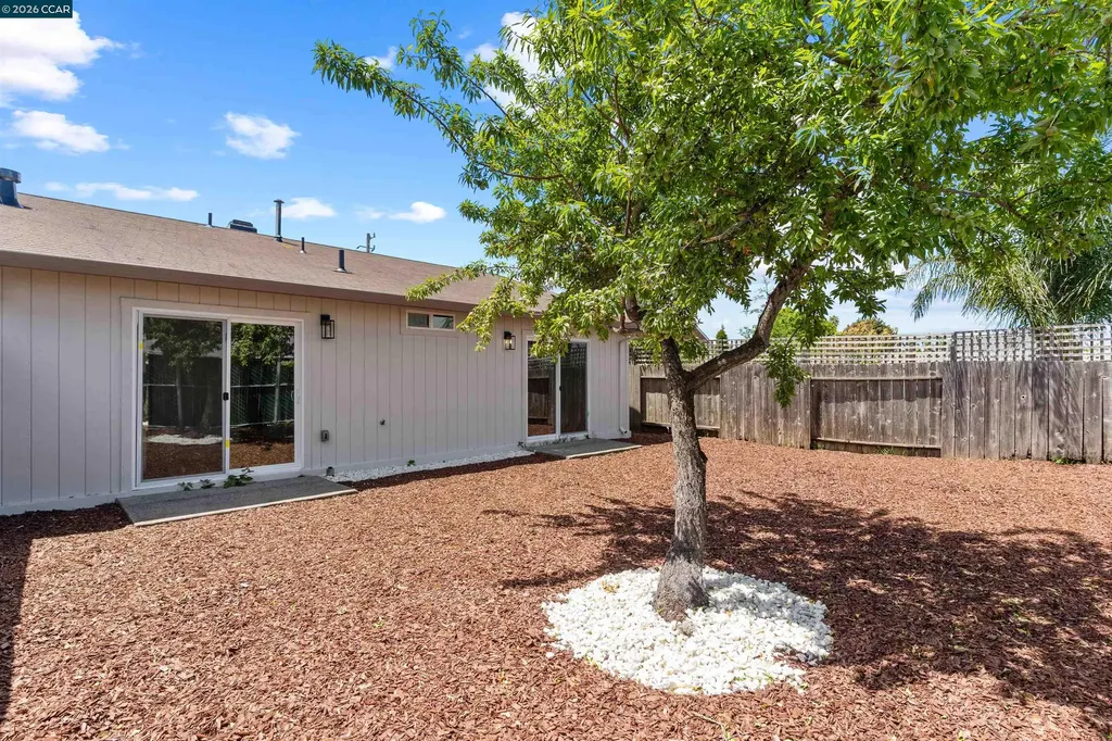 1207 Trenton Boulevard San Pablo CA 94806