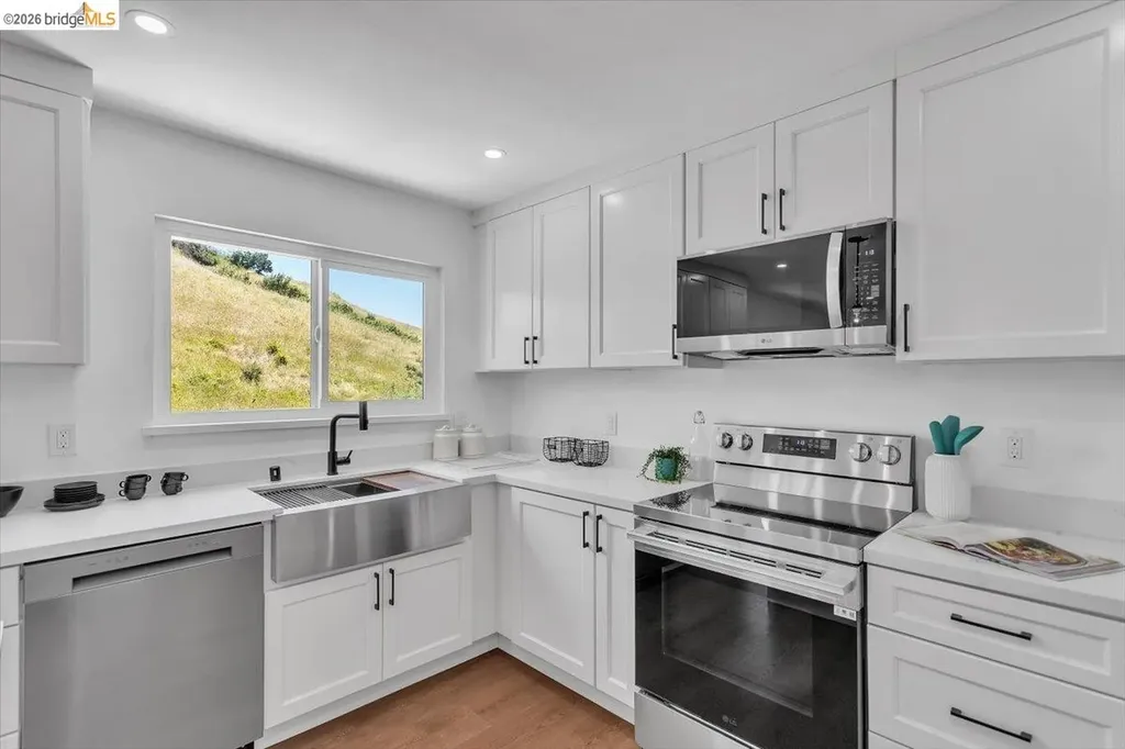 3830 Malcolm Avenue Oakland CA 94605