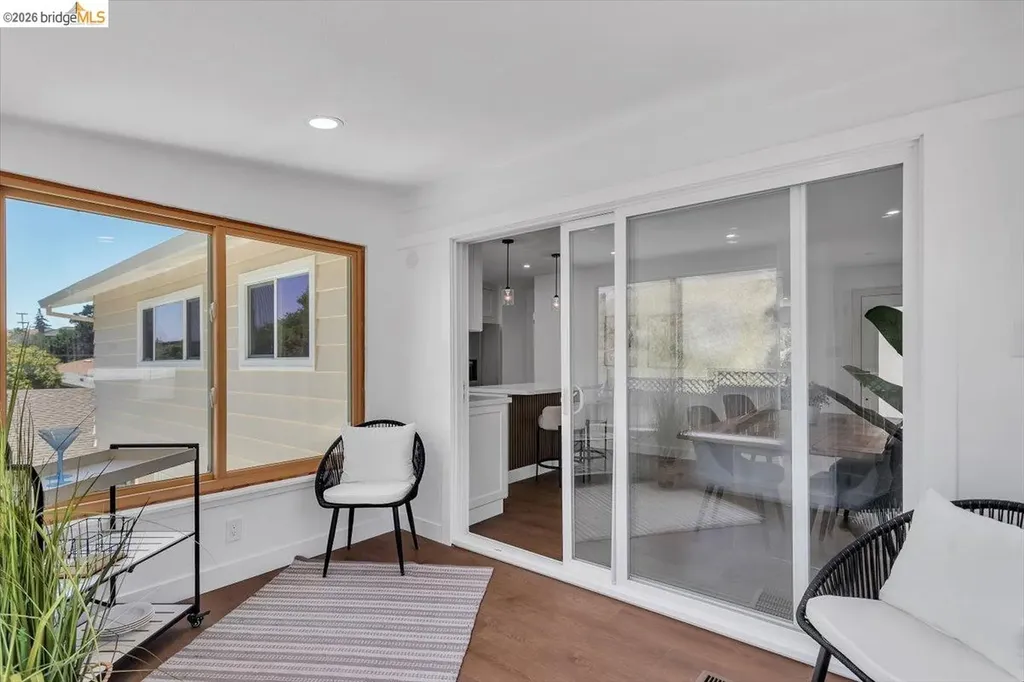 3830 Malcolm Avenue Oakland CA 94605