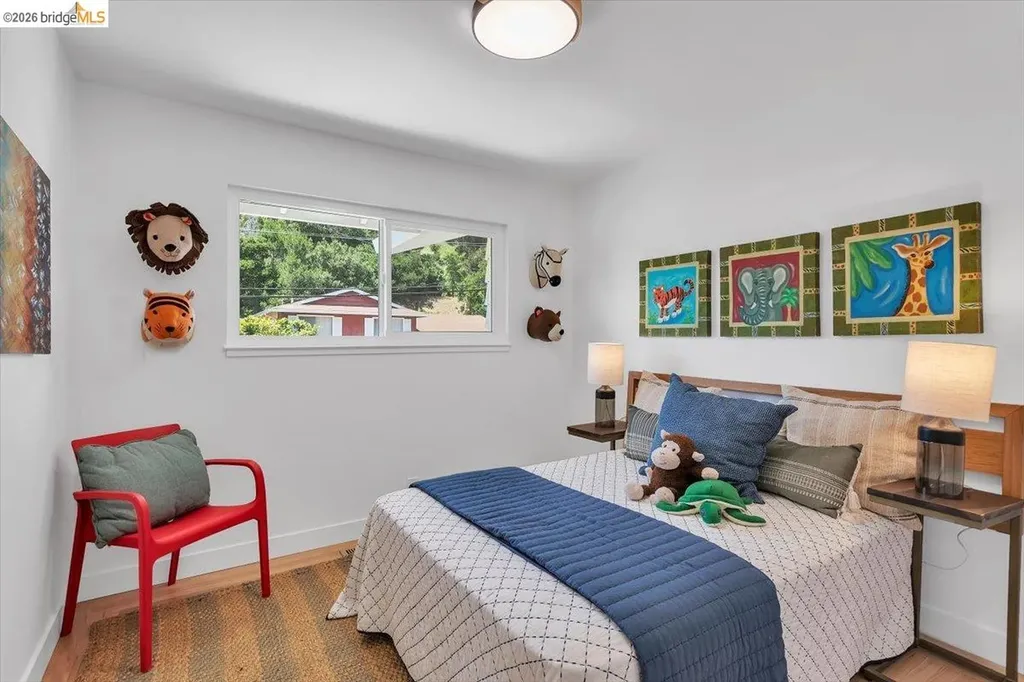 3830 Malcolm Avenue Oakland CA 94605