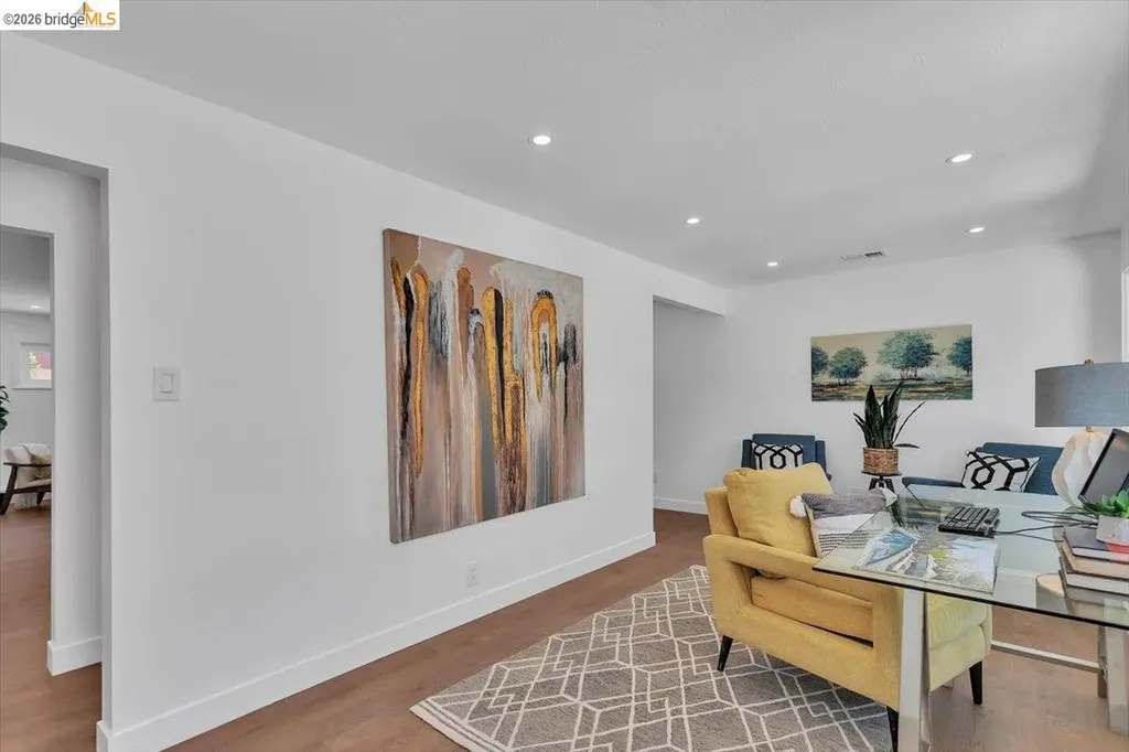 3830 Malcolm Avenue Oakland CA 94605
