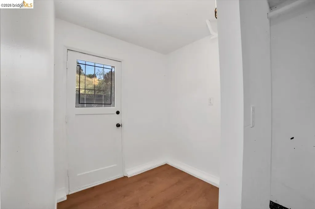 3830 Malcolm Avenue Oakland CA 94605
