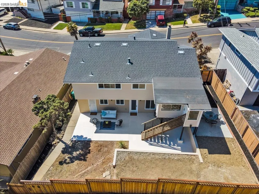 3830 Malcolm Avenue Oakland CA 94605