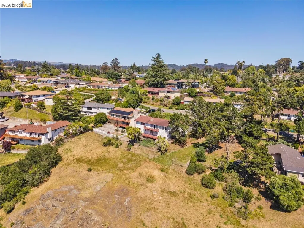 3830 Malcolm Avenue Oakland CA 94605