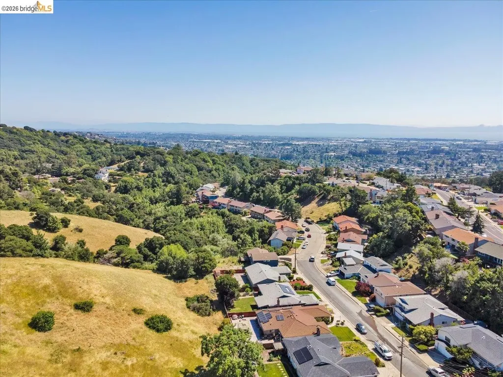 3830 Malcolm Avenue Oakland CA 94605