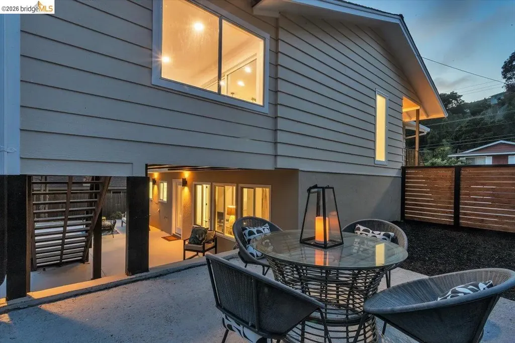 3830 Malcolm Avenue Oakland CA 94605