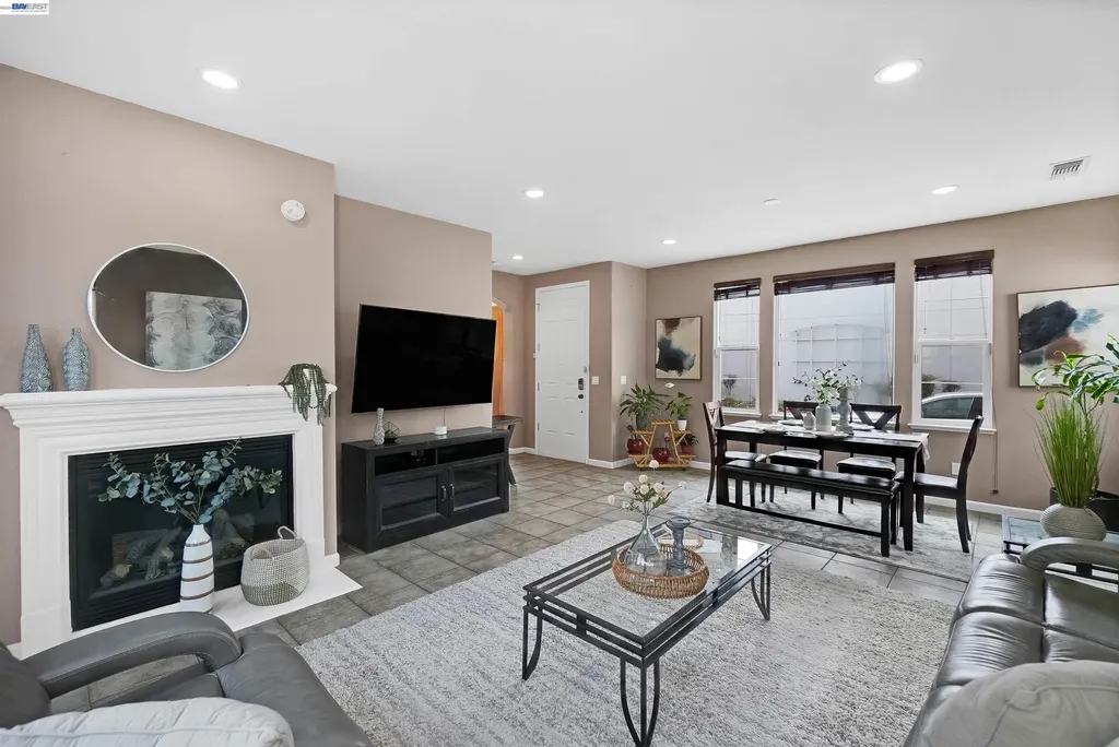 1574 Welford Circle Hayward CA 94544
