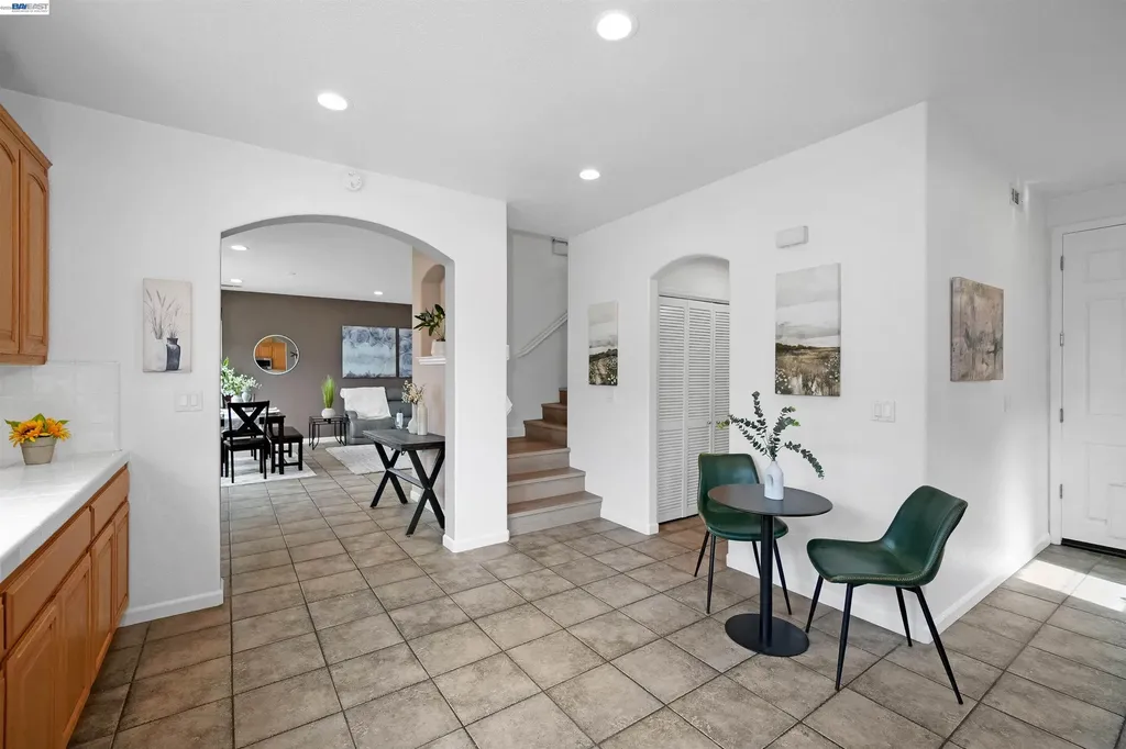 1574 Welford Circle Hayward CA 94544