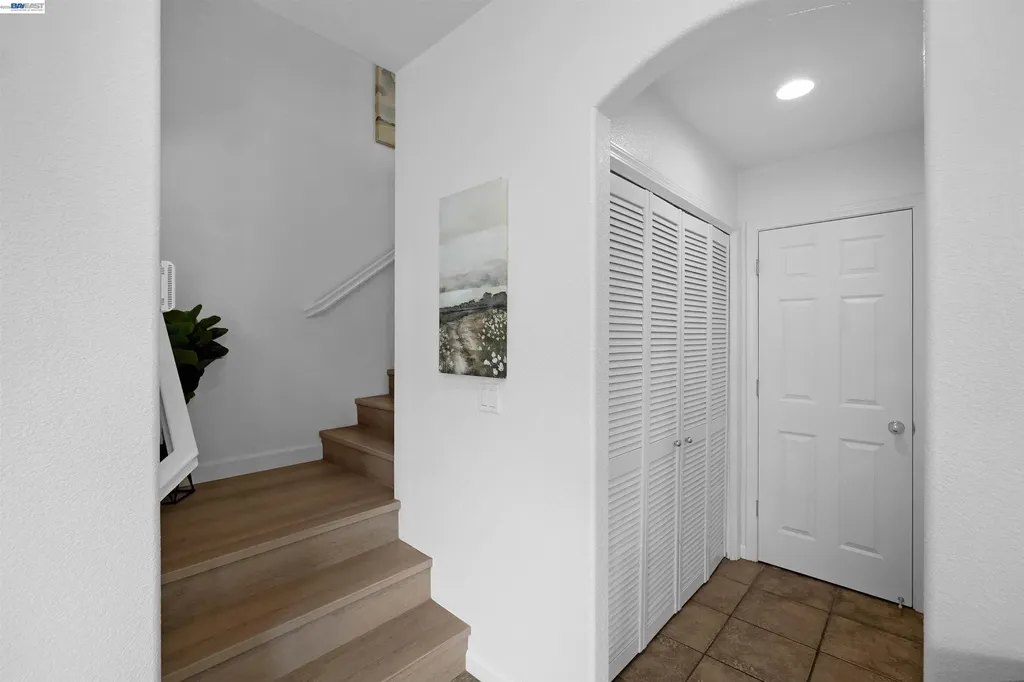 1574 Welford Circle Hayward CA 94544