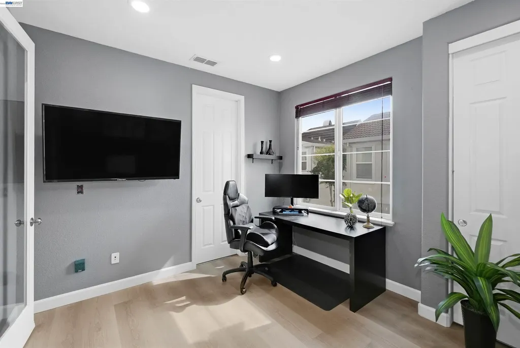 1574 Welford Circle Hayward CA 94544