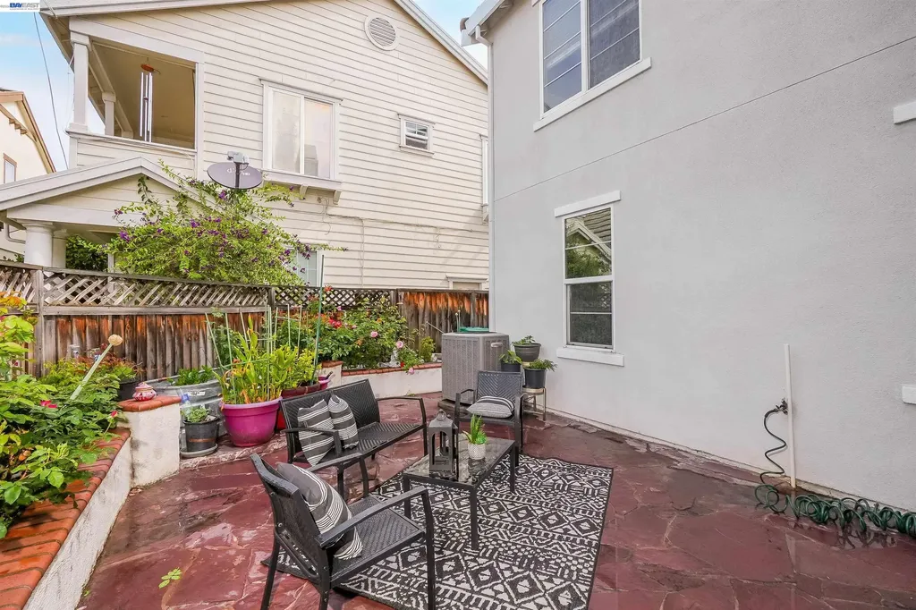 1574 Welford Circle Hayward CA 94544