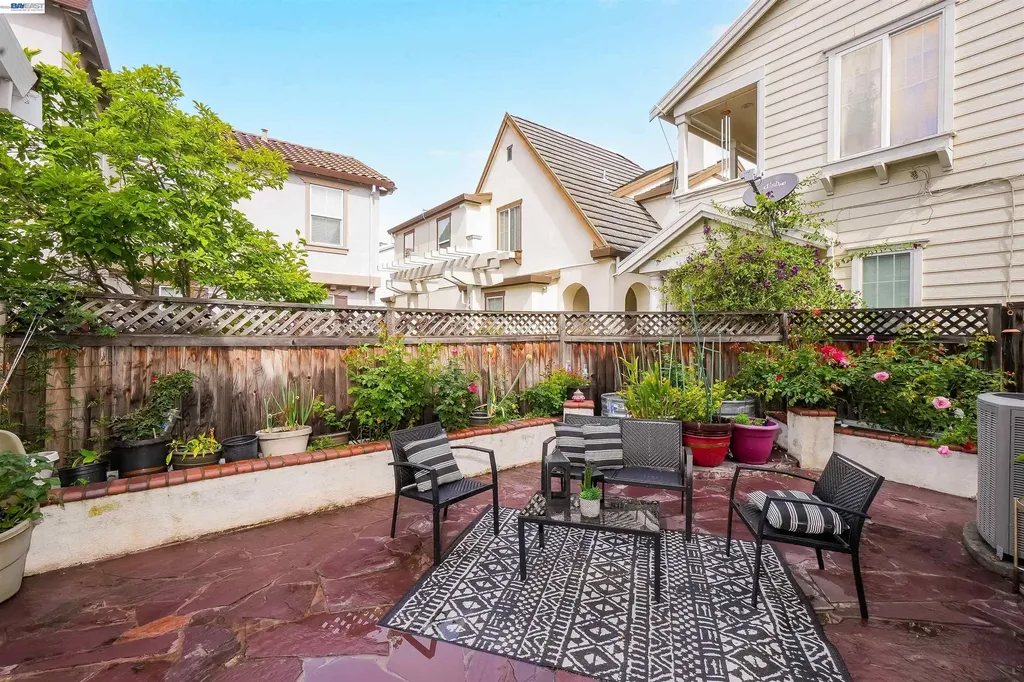 1574 Welford Circle Hayward CA 94544