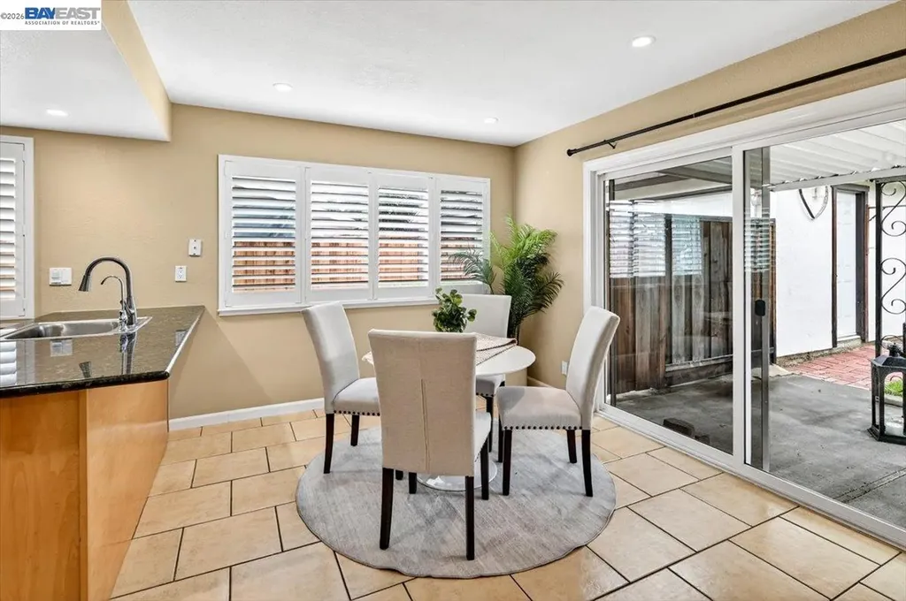 1939 De Vaca Way Livermore CA 94550
