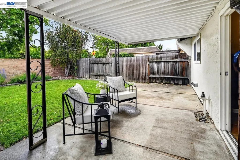 1939 De Vaca Way Livermore CA 94550