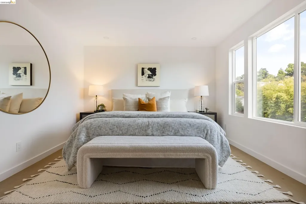 799 Santa Ray Avenue Oakland CA 94610