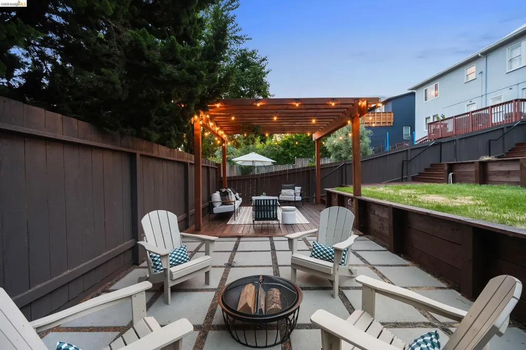 799 Santa Ray Avenue Oakland CA 94610
