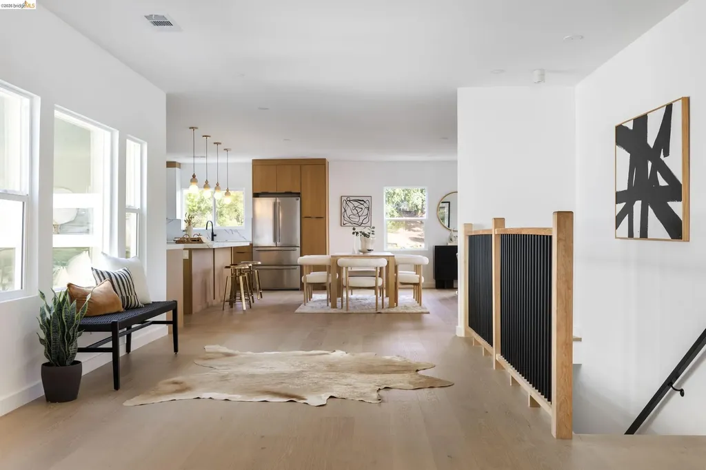 799 Santa Ray Avenue Oakland CA 94610