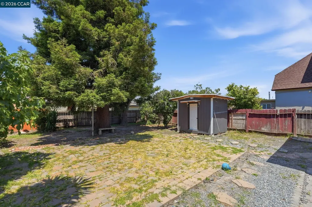 2133 Dunn Avenue Richmond CA 94801